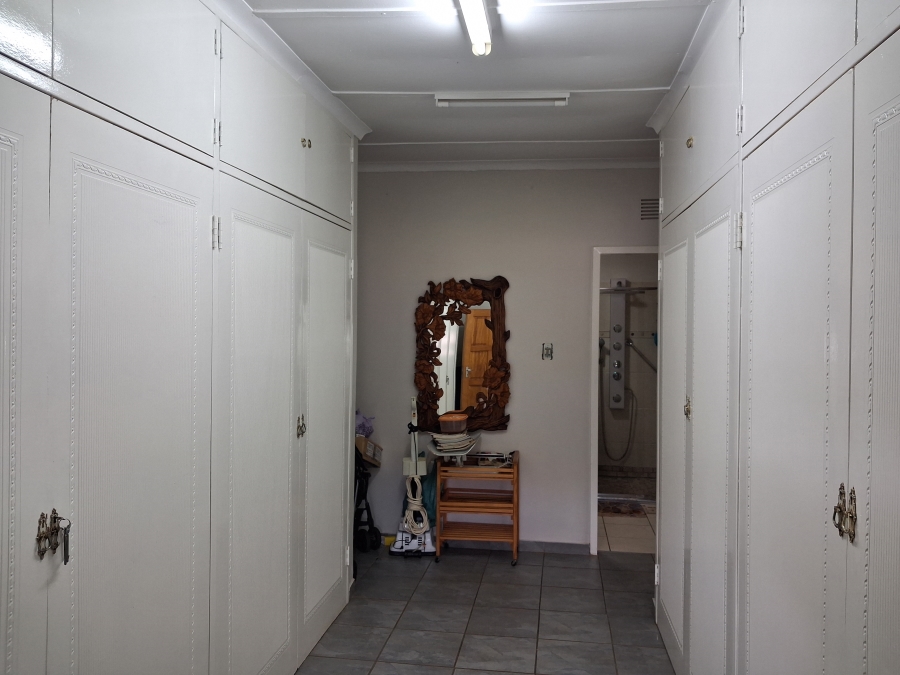 4 Bedroom Property for Sale in Stilfontein Ext 4 North West